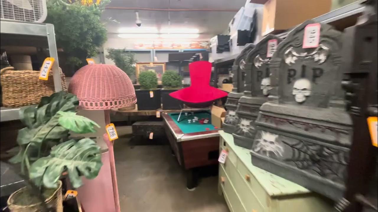 Props and Set Dressings from Major Motion Pictures & TV YouTube