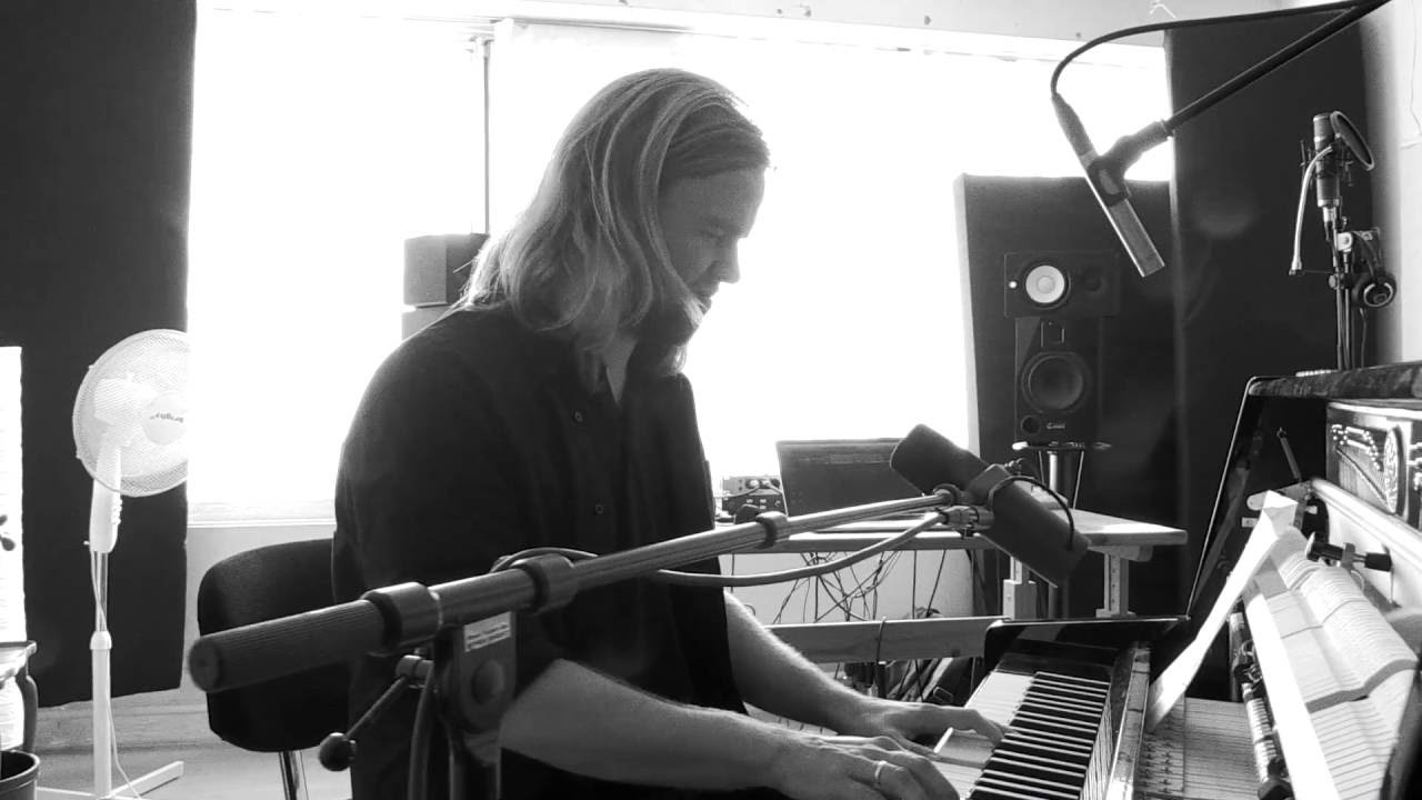 EXEC - Noget Om Helte