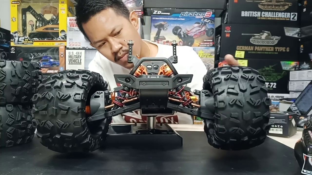 ส่งงาน!! รถบังคับบิ๊กฟุต ZD9116 (1:8)