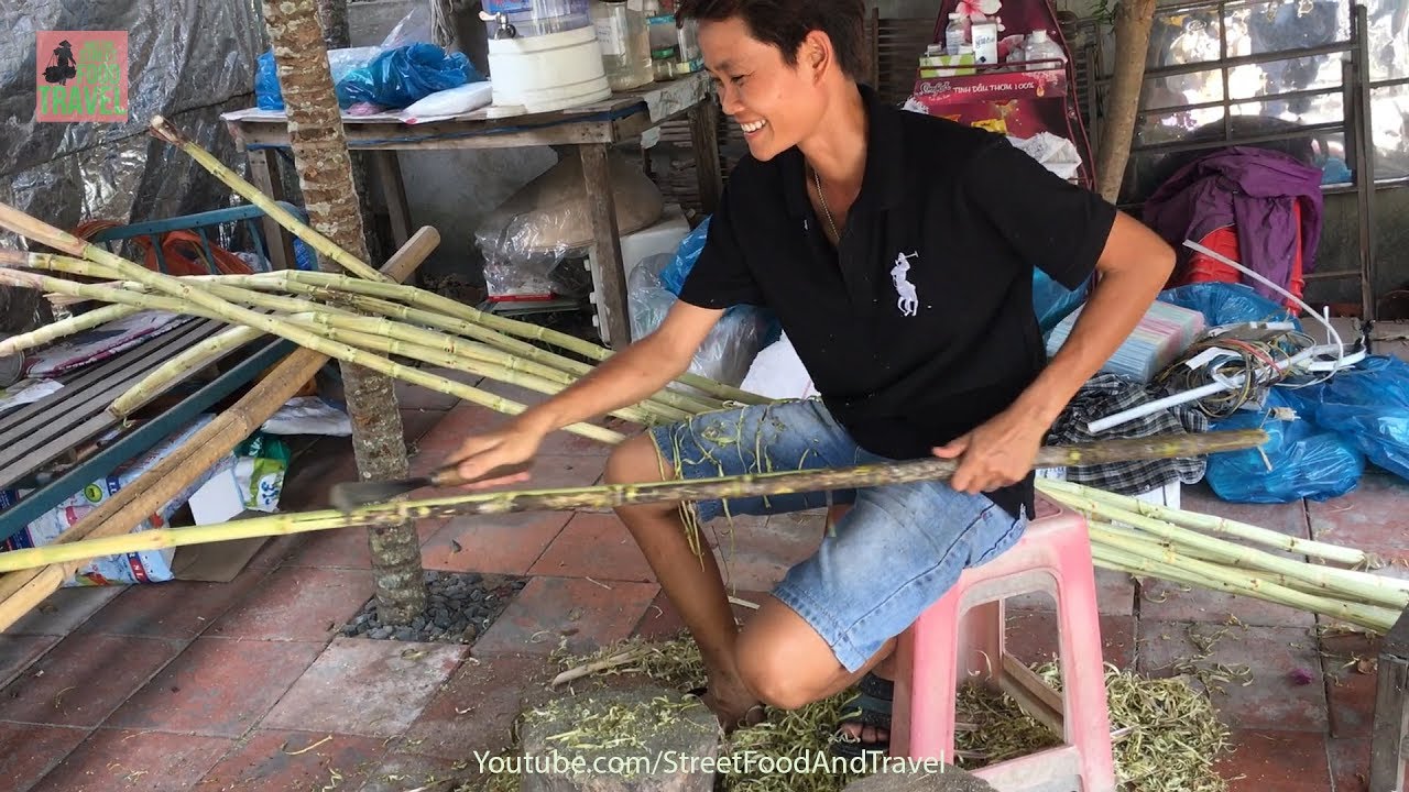 Sugarcane Juice in Mekong Delta [ Street Food Vietnam 2019 ] | Street Food And Travel