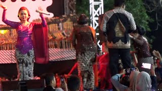 Kedatangan Niken Salindry Di Iringi Gending Bang Bang Wetan   Trembulrejo Ngawen Blora