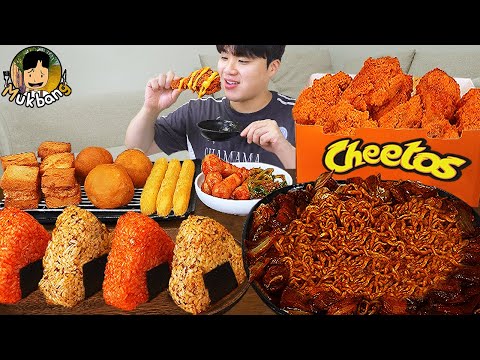 ASMR Mukbang شيتوس دجاج مقلي اصبع جبنة نودلز الفاصوليا السوداء الكيمتشي الطعام الكوري وصفة