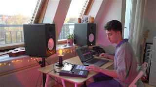 bedroom beat 12 | How to flip samples from Splice