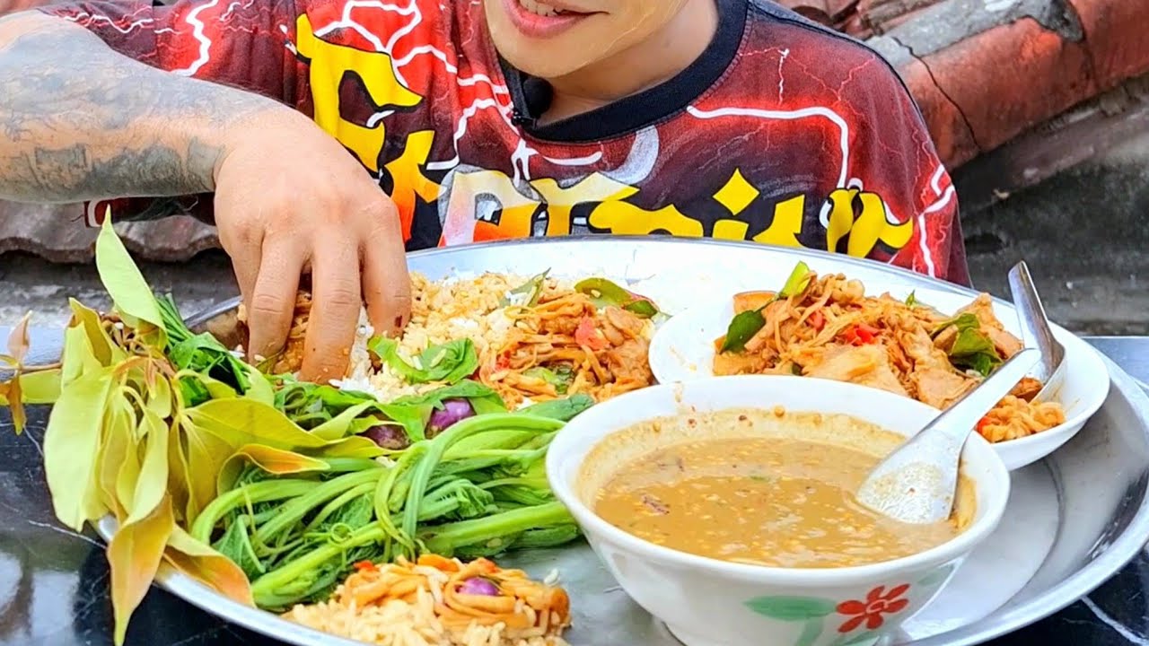 မျှစ်ပြုတ်နဲ့ဝက်သားအစပ်ကြော် ငါးကပိရည်တို့စရာ ထမင်းမလောက်အောင်မြိန် 🍚🥵