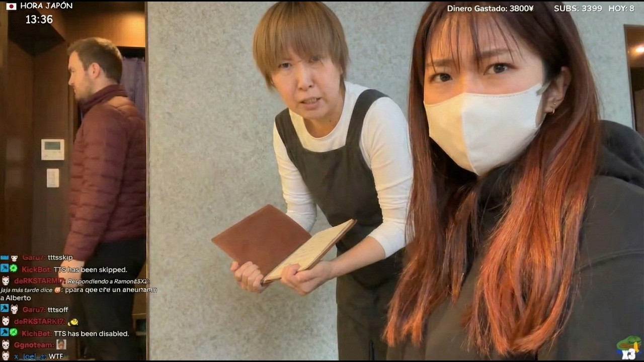 Mi Novia Japonesa se PELEÓ con la Dueña de este Local