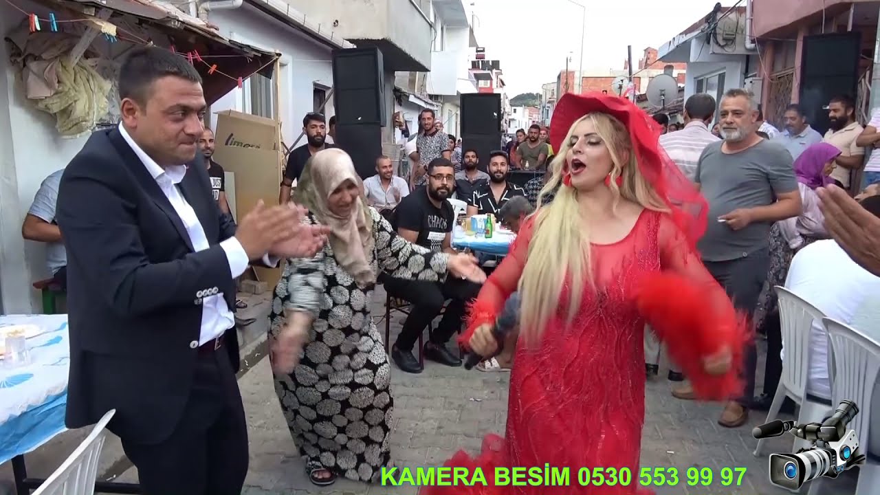 MUHTEŞEM ROMAN DÜĞÜNÜ DEVAMI . ALAADDİN DERYAL IN DÜĞÜNÜ . SÜPER