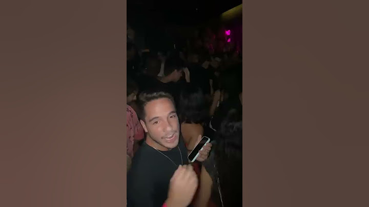 DESENROLANDO NA BALADA #shorts #cantadas