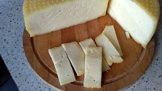 Разрезаем сыр Кесо Фреско через 2 недели!