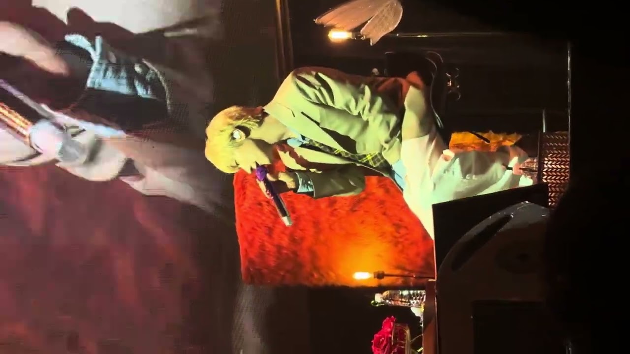 260225 텐 생일파티 (3) 샤이니 - 늘그자리에(honesty)