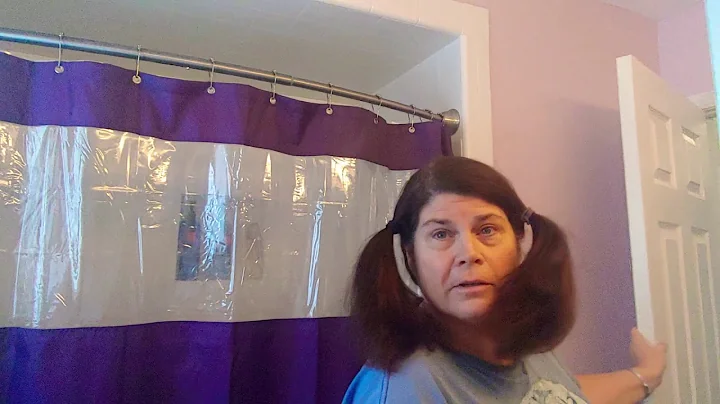 Watching Brad Mondo and get inspired to cut own hair