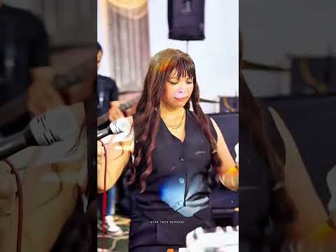 ياقمر بمسي عليه وفي دنيتك يراضيك ويسعد ايامك ولياليك توتا 2026