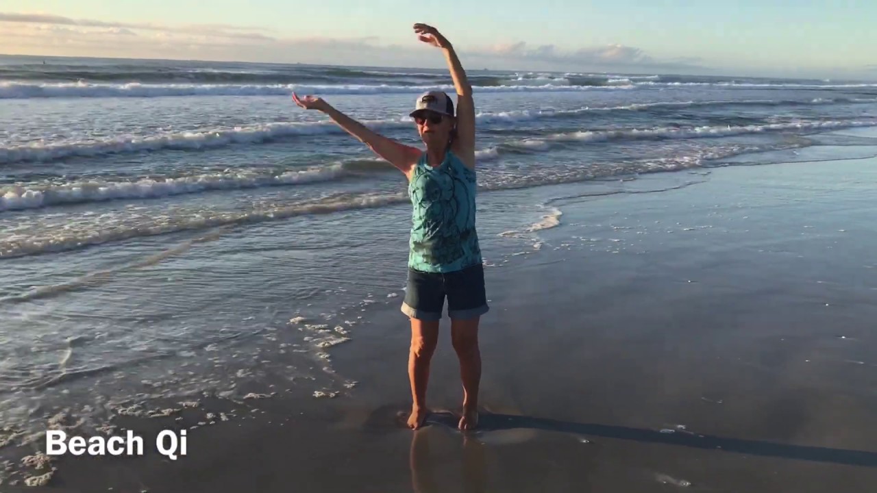 Ring the Temple Gong #BeachQigong #qigong #BeachQi - YouTube