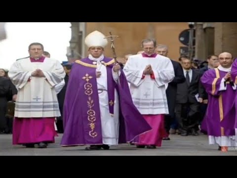 Video: Peterskirken (Basilica di San Pietro) beskrivelse og bilder - Vatikanet: Vatikanet