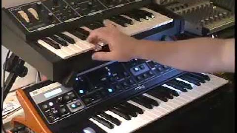 keybdwizrd - Moog Rogue and Little Phatty Comparison