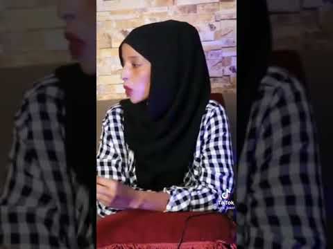 Malyun Manka Oo Dhulka Lagashay Sharma Boy