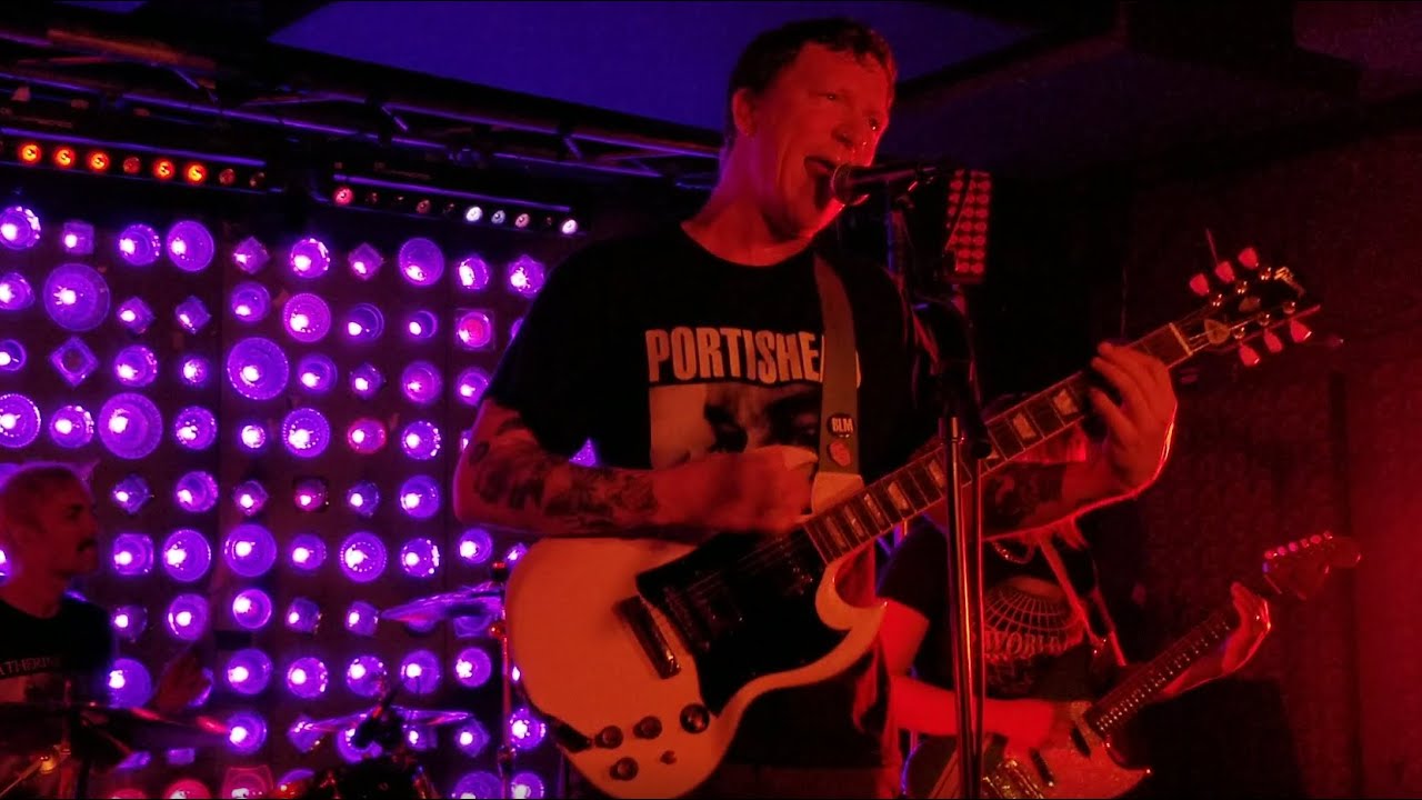 Sharkswimmer live at Baby's All Right - Open Hand (Live)