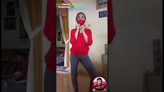 Story Wa - Uwenak. Seng Keri Cokot Boyo. Goyang Si Celana Ketat.