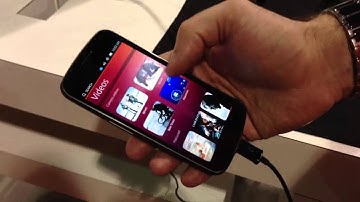 Ubuntu phone demo at CES 2013