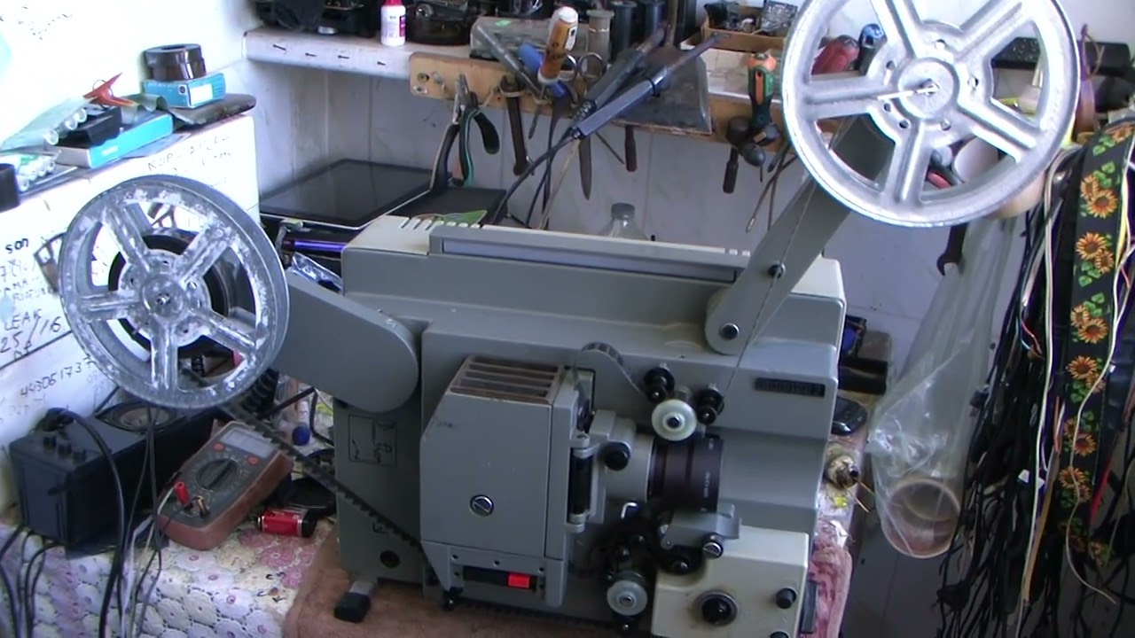 Кинопроэктор " Радуга-2" 16мм