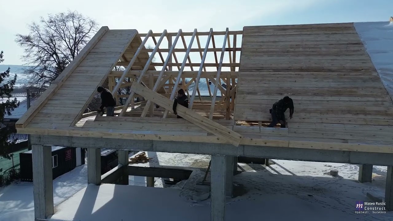 Lucrările la centrul de asistență au ajuns la stadiul ce dă forma finală a construcției.