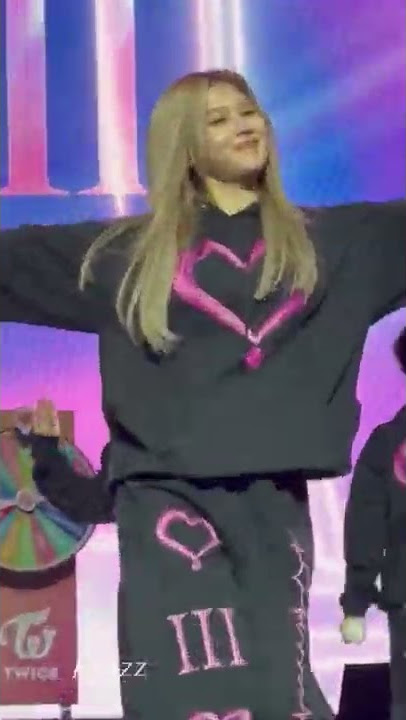 Sana gives you an Air-Hug