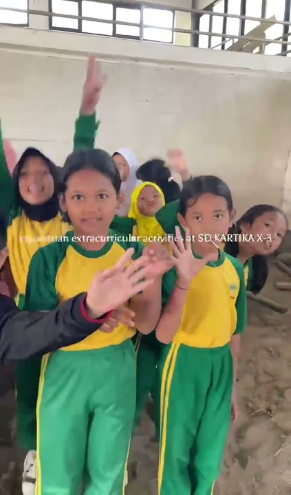 kegiatan berkuda siswa kelas 2 SD Kartika VIII-9(X-3) Parongpong