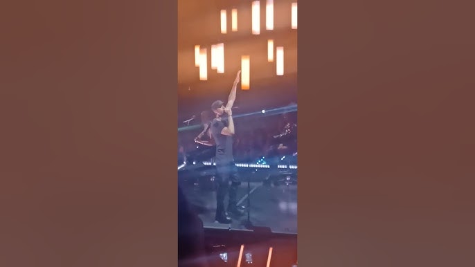 Enrique Iglesias, Bailamos - San Jose - Nov. 14, 2021. 