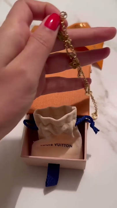 Unboxing another jewelry from Louis Vuitton/blooming supple