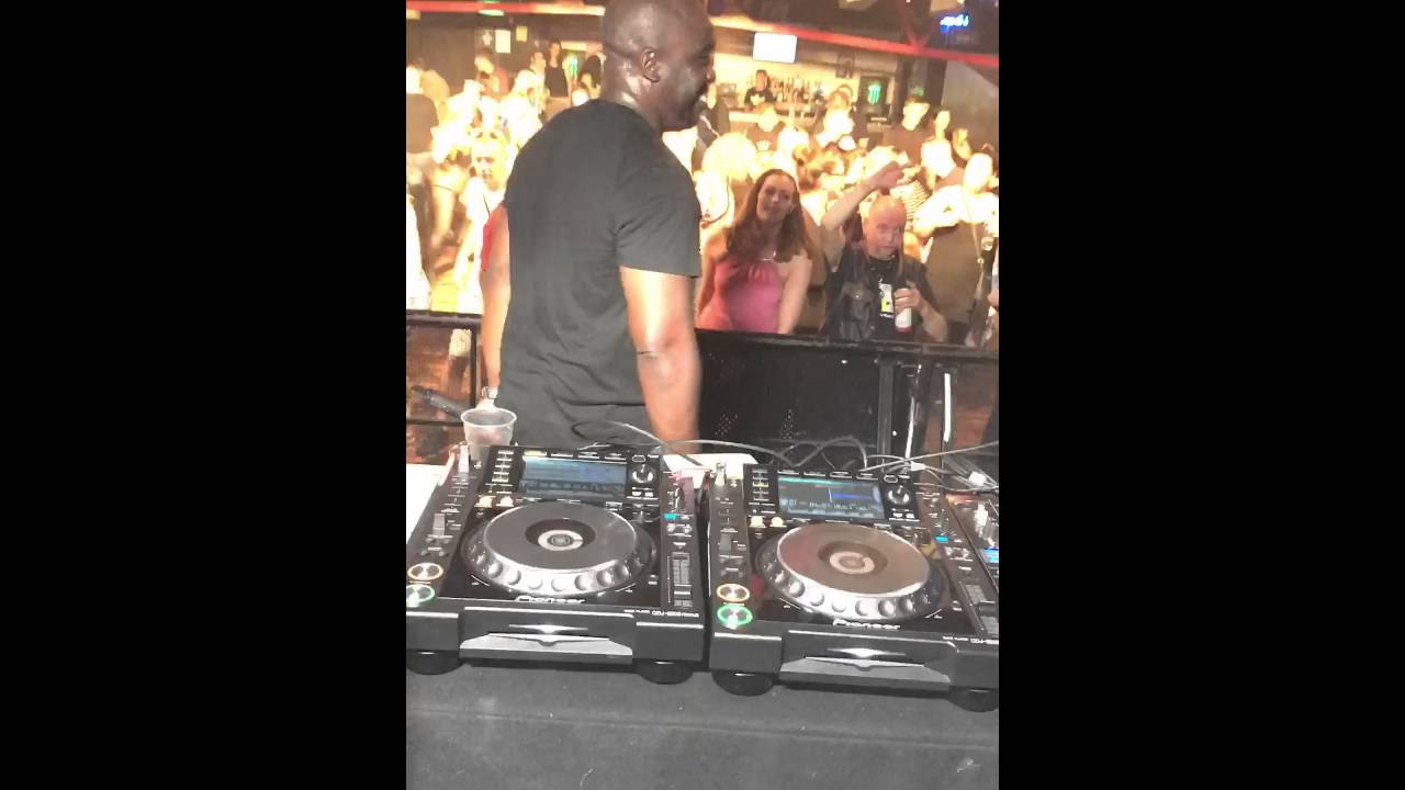 SL2 live at Classix Sound Control