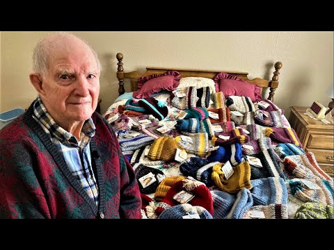 WWII vet spends COVID time weaving 400 hats for Salvation Army