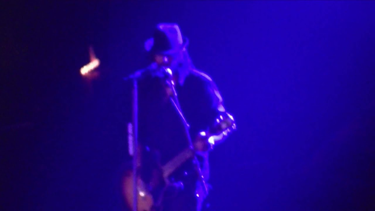 2010.01.24 Three Days Grace - Last to Know (Live in Rockford, IL)
