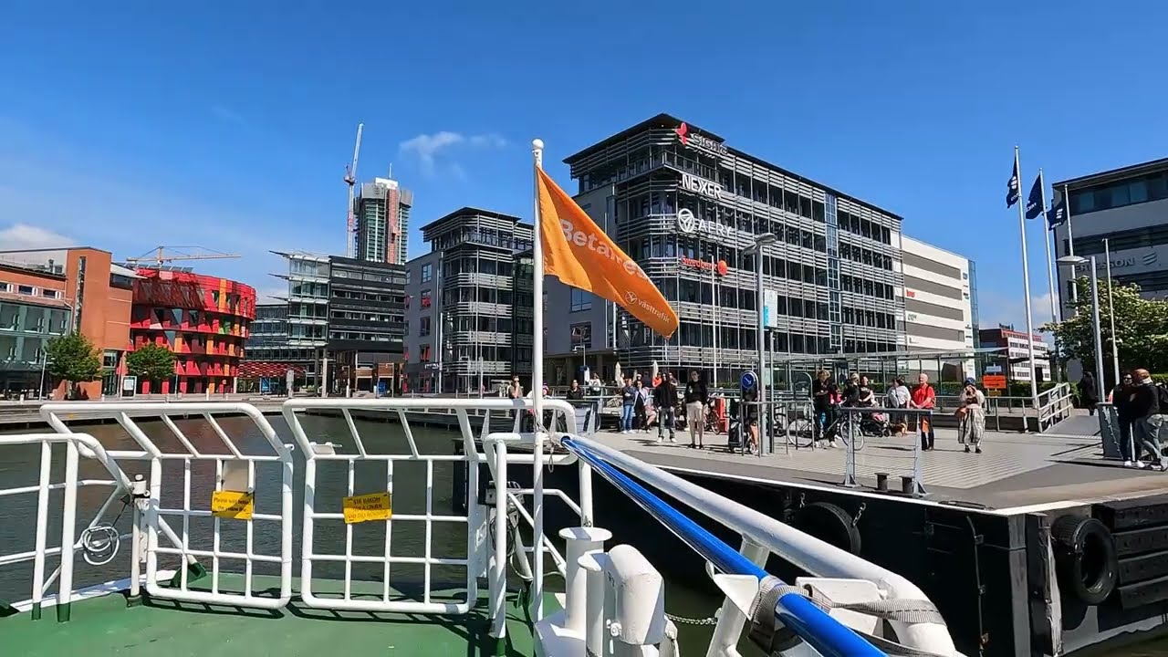 ferry 285 from Stenpiren to Lindholmen in Gothenburg 4k