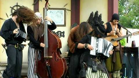 Dread Crew of Oddwood--Hobbits