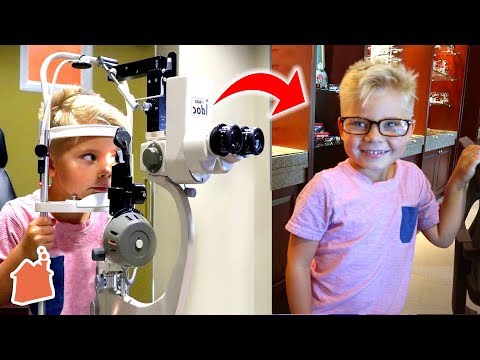 getting-his-eyes-checked-for-glasses!