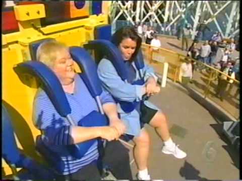 Rosie O'Donnell and the Drew Carey Show at Disneys California Adventure- part 02