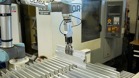 OnRobot RG6 gripper and HEX sensor help Donk Industries double CNC machine productivity