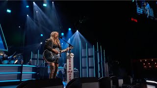 Meghan Patrick - Greatest Show On Dirt (Grand Ole Opry Performance)