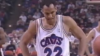 Larry Nance Sr Cavaliers 17pts 5rebs 5asts vs Blazers (1992)