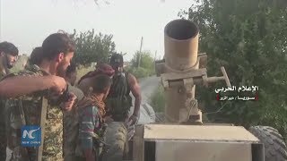 Syrian army besieges IS militants in parts of Deir al Zour