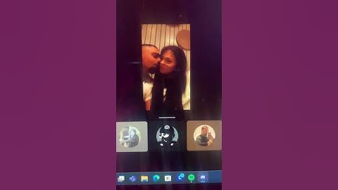 Antonio Book hånglar med Julia Puhakka (24 mars)
