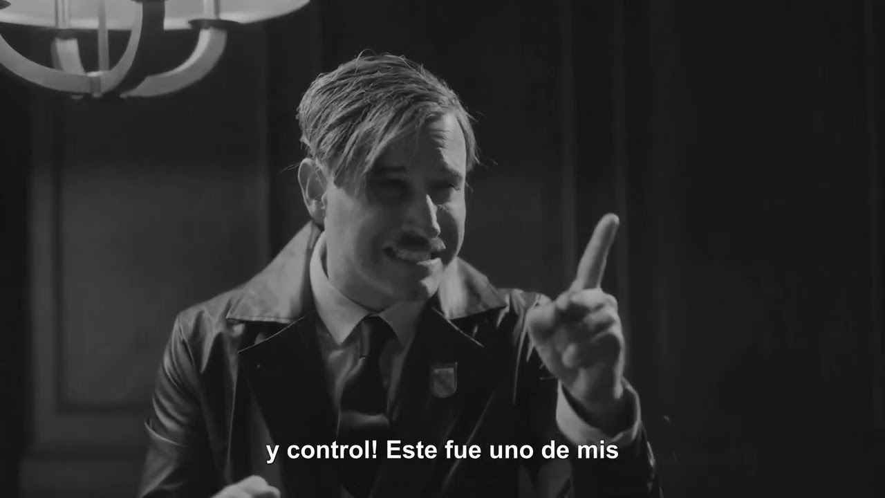 Progre viaja en tiempo para matar a Hitler