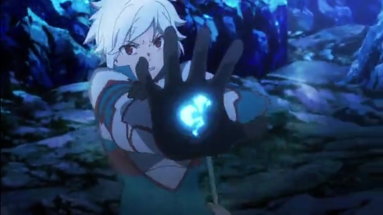 Bell cranel steps on becoming a hero and New move with knife🗡️_ Danmachi Season 4 Episode 2