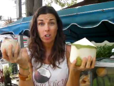 Thai Fruit Cart - Street Shopping for Raw Food in ...