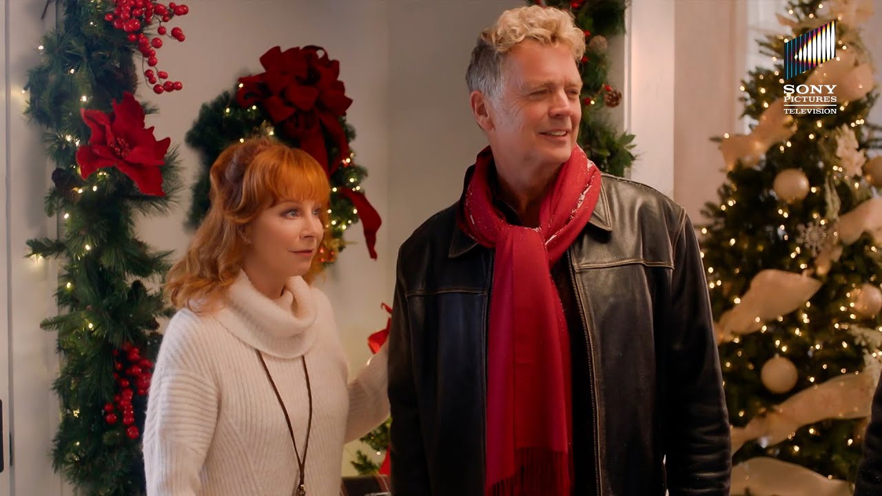 Finding Soulmates | Reba McEntire's Christmas in Tune (2021) and Dear Christmas (2020)
