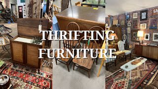 Come Thrifting With Me | finding furniture and decor for my new apartment