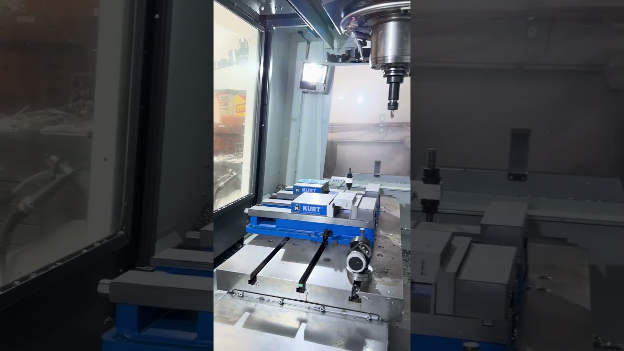 HAAS VF-2SSYT 4-axis CNC Vertical Machining Center, 2018