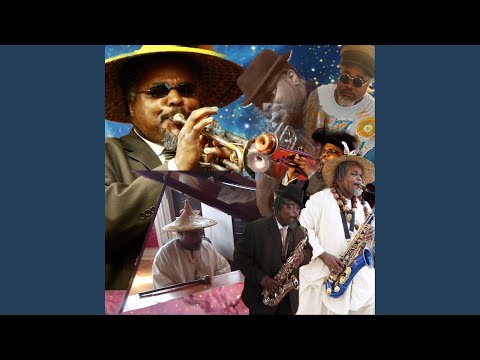 نوموس تان اجرای زنده