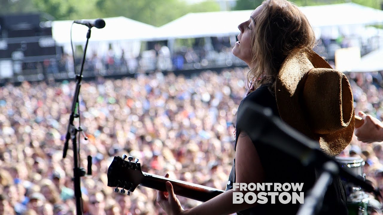 Brandi Carlile — 'Mainstream Kid' YouTube