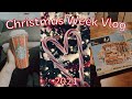 Christmas Week Vlog | Starbucks, Gingerbread Houses, Wrapping Gifts, Family Time, Holiday Desserts