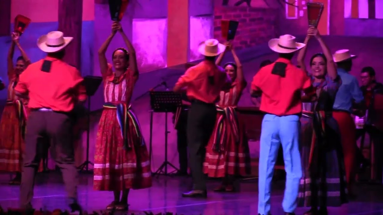 Los farolitos de Ahuachapán